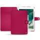 Apple iPad Air (2019) leather case - Rose fluo