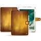 Apple iPad Air (2019) leather case - Doré Patine