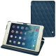 Lederschutzhülle Apple iPad mini 5 - Blu mediterran - Couture