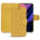 Capa em pele Apple iPhone 11 - Mimosa - Couture ( Pantone 141C ) 