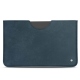 Capa em pele Apple iPad 10.2" (2019) - Jean vintage ( Roughtcut - Pantone 285U  ) 