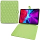 Custodia in pelle Apple iPad Pro 12.9" (2020) - Vert olive - Couture ( Nappa - Pantone 578U ) 
