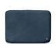 Leather sleeve for 13' laptop - Griffe 2 - Jean vintage ( Roughtcut - Pantone 285U  ) 