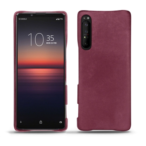 Viste tu Xperia 1 II con los cascos NorevePrune vintage ( Pantone #612434 ) 