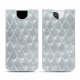 Capa em pele Apple iPhone 13 Pro Max - Platinium - Couture ( Pantone 877C ) 