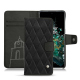 Custodia in pelle OnePlus 10T - Negre poudro - Couture ( Pantone #111212 )
