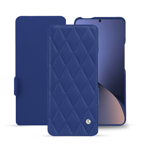 A customised leather case for the Xiaomi 12 ProBleu océan - Couture ( Nappa - Pantone #15458a) 