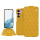 Lederschutzhülle Samsung Galaxy S23 - Jaune soulèu - Couture ( Pantone #F3B934 )