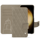 Capa em pele Samsung Galaxy S23+ - Darboun sabla - Couture ( Pantone #BCB1A1 )