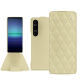Custodia in pelle Sony Xperia 1 V - Beige - Couture ( Nappa - Pantone #ceb888 ) 