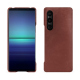 Coque cuir Sony Xperia 1 V - Passion vintage ( Pantone #591d16 ) 