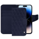 Lederschutzhülle Apple iPhone 15 Pro - Cobalt - Couture ( Pantone #2b253f ) 