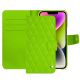 Apple iPhone 15 Plus leather case - Vert fluo - Couture ( Pantone #00ab5f ) 