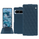 Custodia in pelle Google Pixel 8 Pro - Indigo - Couture ( Pantone #1f4565 ) 