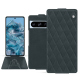 Custodia in pelle Google Pixel 8 Pro - Blu marino - Couture ( Pantone #14181D )