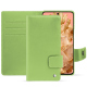 Google Pixel 8 leather case - Vert olive ( Nappa - Pantone #a7c58e ) 