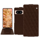 Google Pixel 8 leather case - Châtaigne - Couture ( Pantone #1b1107 ) 
