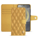 Capa de couro para carteira Samsung Galaxy S24 - Or Maïa - Couture ( Pantone 871C ) 