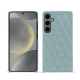 Coque cuir Samsung Galaxy S24 - Bleu ciel - Couture ( Nappa - Pantone #abcae9 ) 