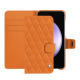 Lederschutzhülle Samsung Galaxy S23 FE - Orange - Couture ( Nappa - Pantone #ff9351 ) 