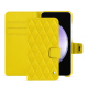 Capa em pele Samsung Galaxy S23 FE - Jaune fluo - Couture ( Pantone #c9ff57 ) 