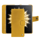 Funda de piel para cartera Honor Magic V2 - Jaune soulèu ( Pantone #F3B934 )