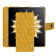 Custodia in pelle Honor Magic V2 - Jaune soulèu - Couture ( Pantone #F3B934 )