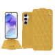 Housse cuir Samsung Galaxy A55 - Mimosa - Couture ( Pantone #b39437 ) 