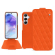 Capa em pele Samsung Galaxy A55 - Orange fluo - Couture ( Pantone #ff5406 ) 
