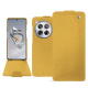 Capa em pele OnePlus 12 - Mimosa ( Pantone #b39437 ) 