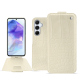 Capa em pele Samsung Galaxy A55 - Crocodile milk ( Pantone #d6d2c4 ) 