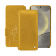 Housse cuir Samsung Galaxy S24 - Jaune soulèu ( Pantone #F3B934 )