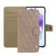 Étui portefeuille cuir Samsung Galaxy A55 - Taupe vintage - Couture ( Pantone #591d16 ) 