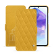 Housse cuir Samsung Galaxy A55 - Jaune soulèu - Couture ( Pantone #F3B934 )