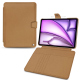 Apple iPad Air 13 (2024) 真皮钱包保护套 - Beige Veggie ( Pantone #dab9a1 ) 
