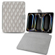 Custodia a portafoglio in pelle per Apple iPad Pro 13 (2024) - Platinium - Couture ( Pantone 877C ) 