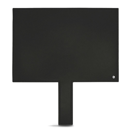                                                                                                                     Panel de recepción del aeropuerto
                                                                                                              