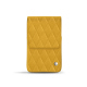 Estuche de cuero para el paquete de cigarros - Jaune soulèu - Couture ( Pantone #F3B934 )