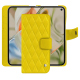 Funda de piel para cartera Google Pixel 9 Pro Fold - Jaune fluo - Couture ( Pantone #c9ff57 ) 