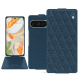 Funda de piel Google Pixel 9 Pro - Indigo - Couture ( Pantone #1f4565 ) 