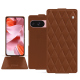 Custodia in pelle Google Pixel 9 - Marron - Couture ( Nappa - Pantone #8B4720 ) 