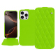 Funda de piel Apple iPhone 16 Pro - Vert fluo - Couture ( Pantone #00ab5f ) 
