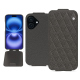Funda de piel Apple iPhone 16 - Anthracite - Couture ( Pantone #41403c ) 
