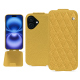 Capa em pele Apple iPhone 16 - Mimosa - Couture ( Pantone #b39437 ) 