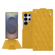Lederschutzhülle Samsung Galaxy S25 Ultra - Jaune soulèu - Couture ( Pantone #F3B934 )