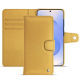 Capa de couro para carteira Samsung Galaxy S25 - Or Maïa ( Pantone 871C ) 