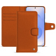 Étui portefeuille cuir Samsung Galaxy S25 - Orange vibrant ( Pantone #e36b39 ) 