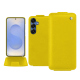 Samsung Galaxy S25 leather case - Jaune fluo ( Pantone #c9ff57 ) 
