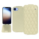 レザーケース Apple iPhone 16e - Ivoire - Couture ( Pantone #d6d6c6 ) 