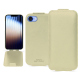 Custodia in pelle Apple iPhone 16e - Beige PU ( Pantone #ceb888 ) 